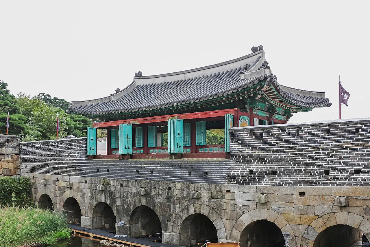 Hwahongmun Gate, Suwon, Gyeonggi-do, South Korea