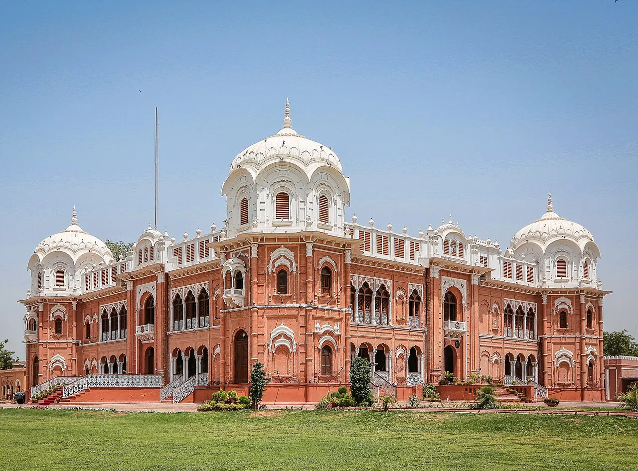 Darbar Mahal, Bahawalpur, Punjab, Pakistan