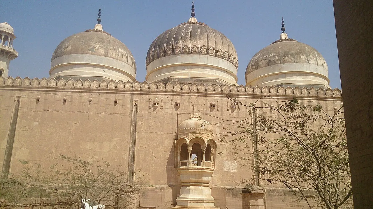 Abbasi Mosque Derawar, Bahawalpur, Punjab, Pakistan