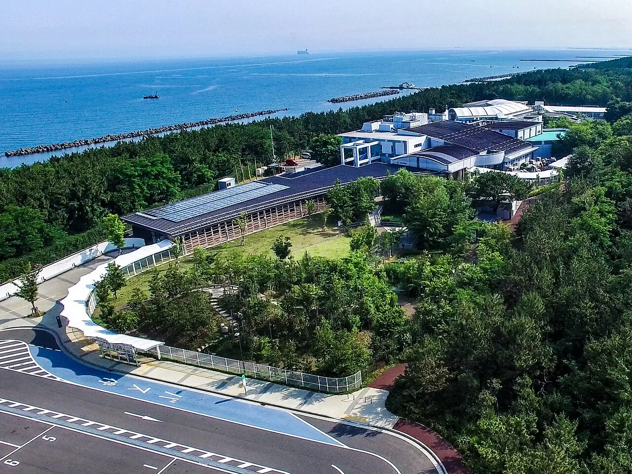 Niigata City Aquarium, Niigata, Niigata, Japan