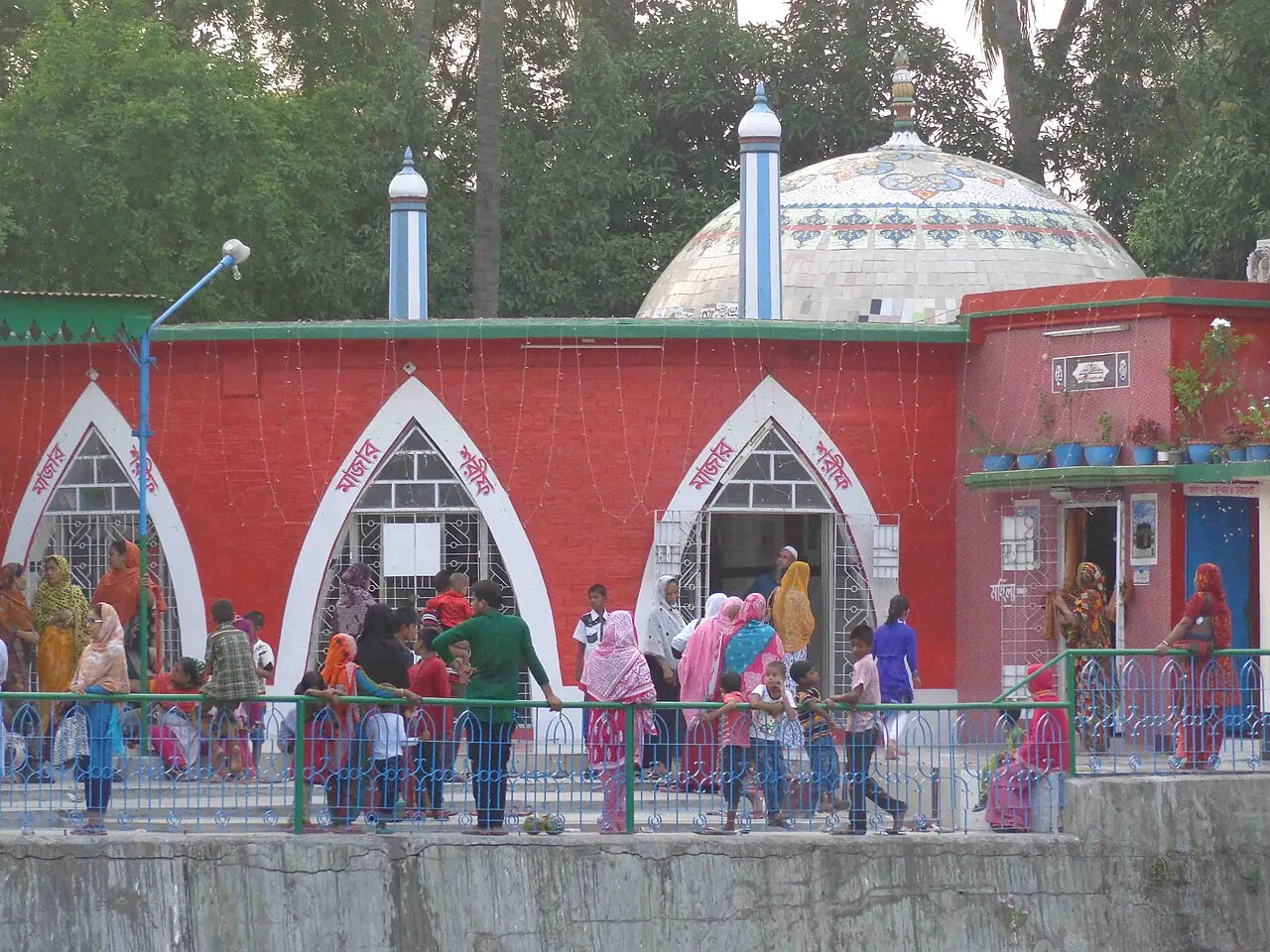 Shrine of Shah Makhdum, Rajshahi, Rajshahi Division, Bangladesh