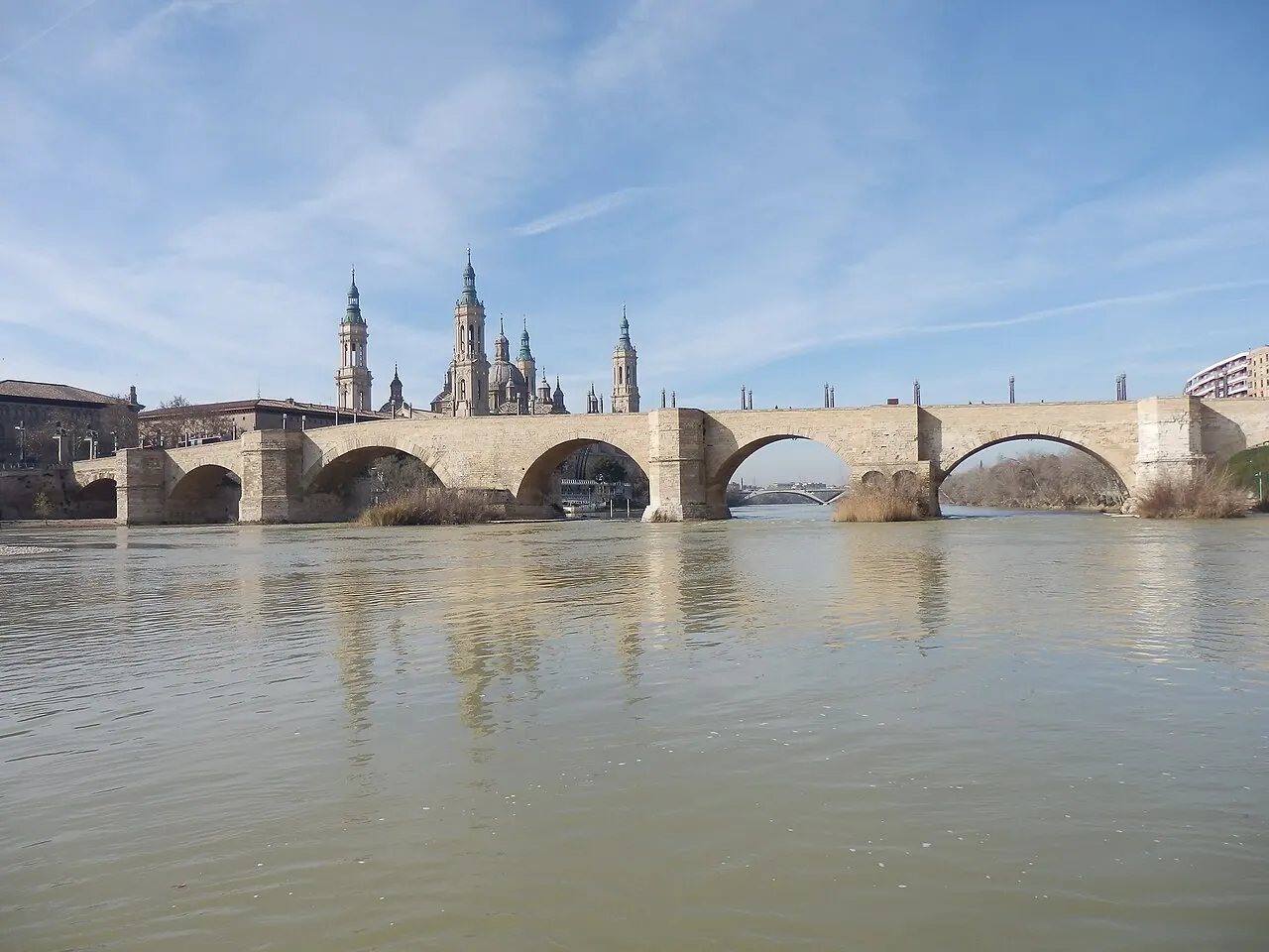 Puente de Piedra, Zaragoza, Aragon, Spain