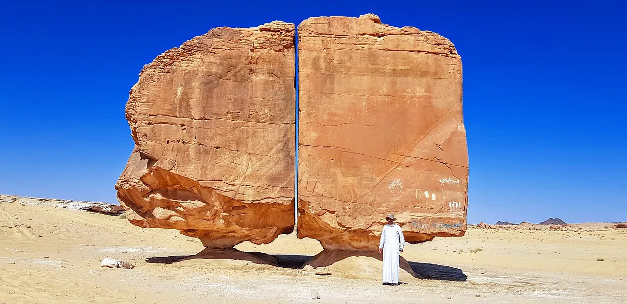 Al Naslaa Rock, Tabuk, Tabuk Region, Saudi Arabia