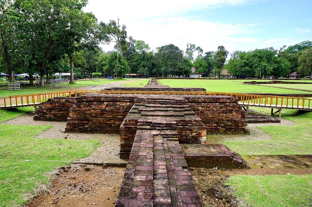 Candi Gumpung, Jambi City, Jambi, Indonesia
