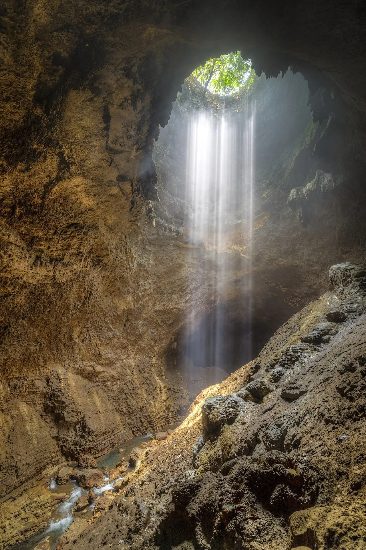 Jomblang Cave, Yogyakarta, Indonesia