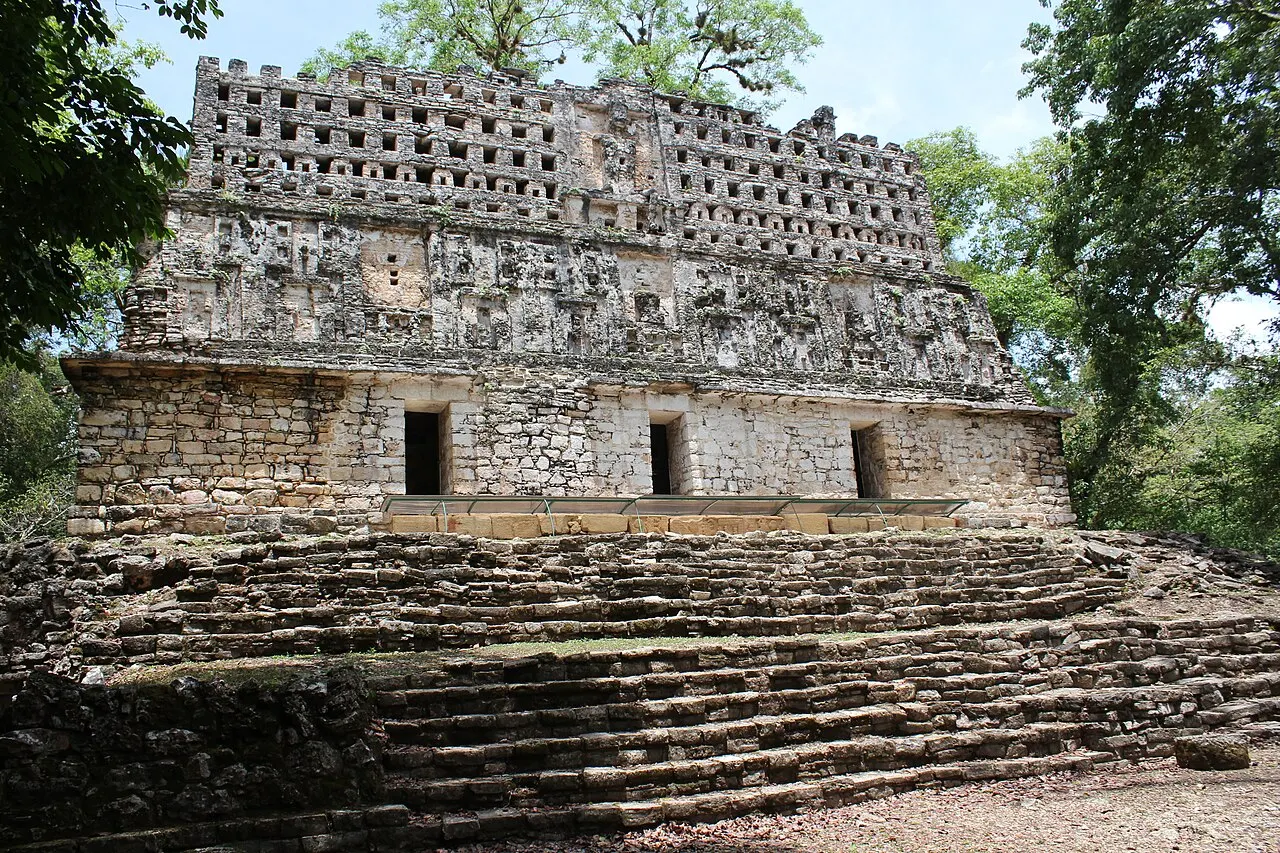 Structure 33, Yaxchilán, Yaxchilán, Chiapas, Mexico
