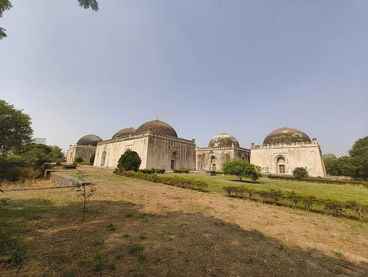 Haft Gumbaz, Kalaburagi, Karnataka, India