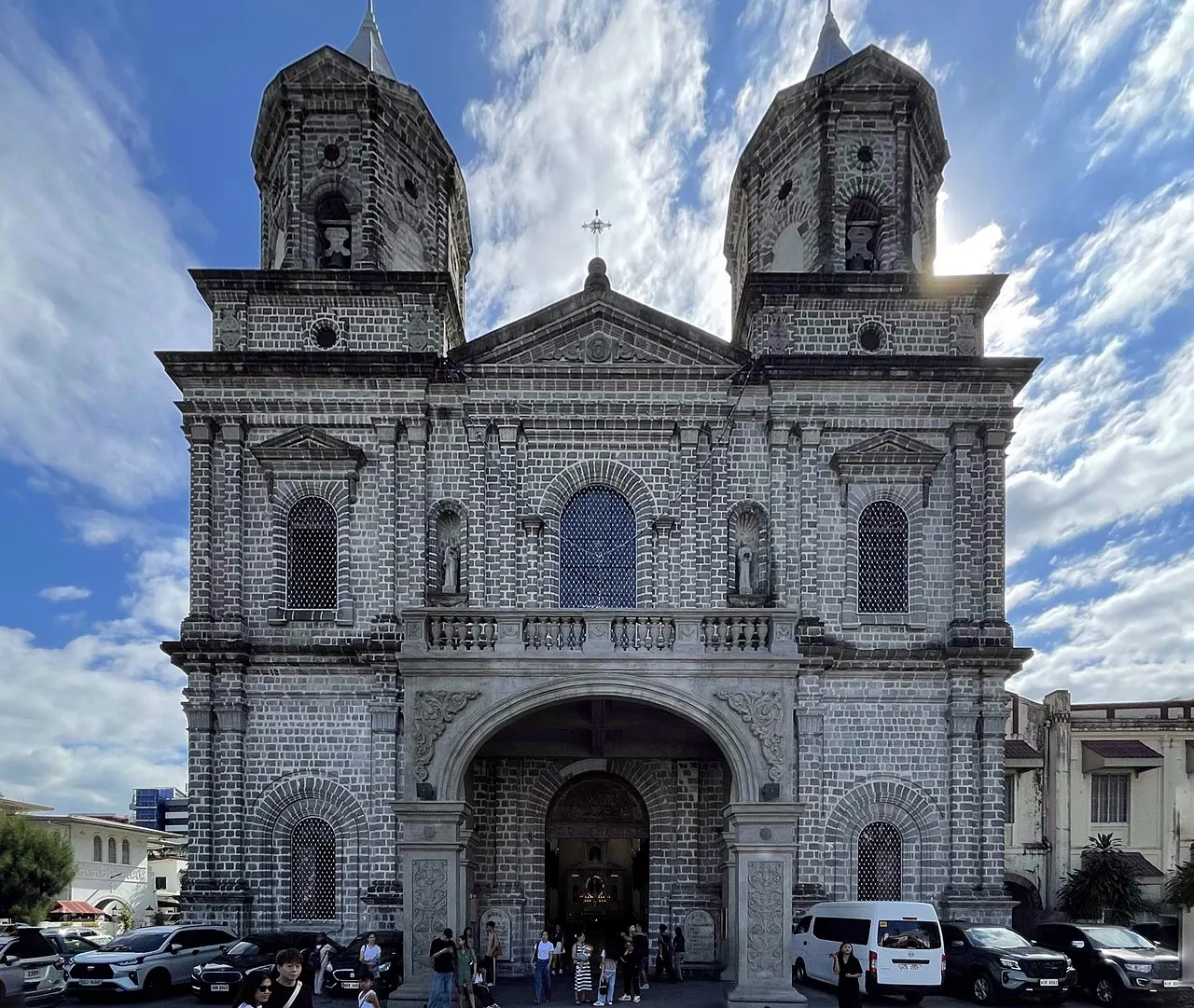 Holy Rosary Parish Church (Angeles), Angeles City, Central Luzon, Philippines