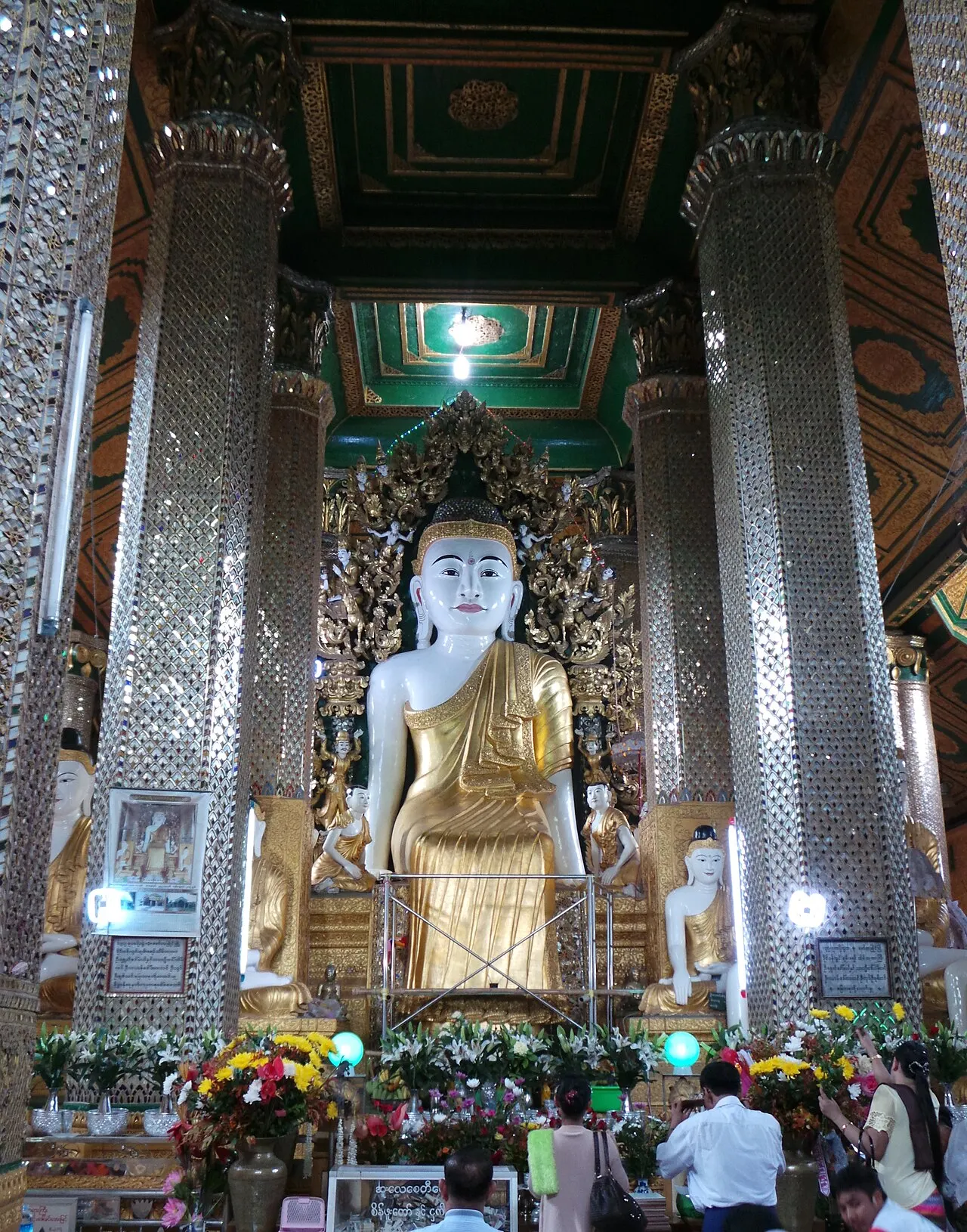 Kyaikmaraw Pagoda, Mawlamyine, Mon, Myanmar