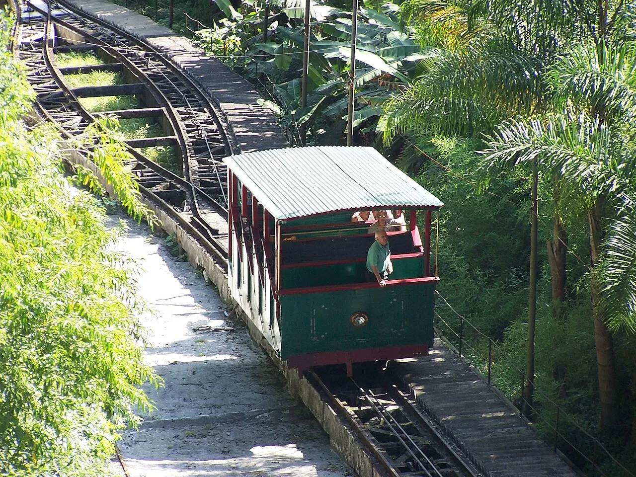 Monte Serrat, Santos, São Paulo, Brazil