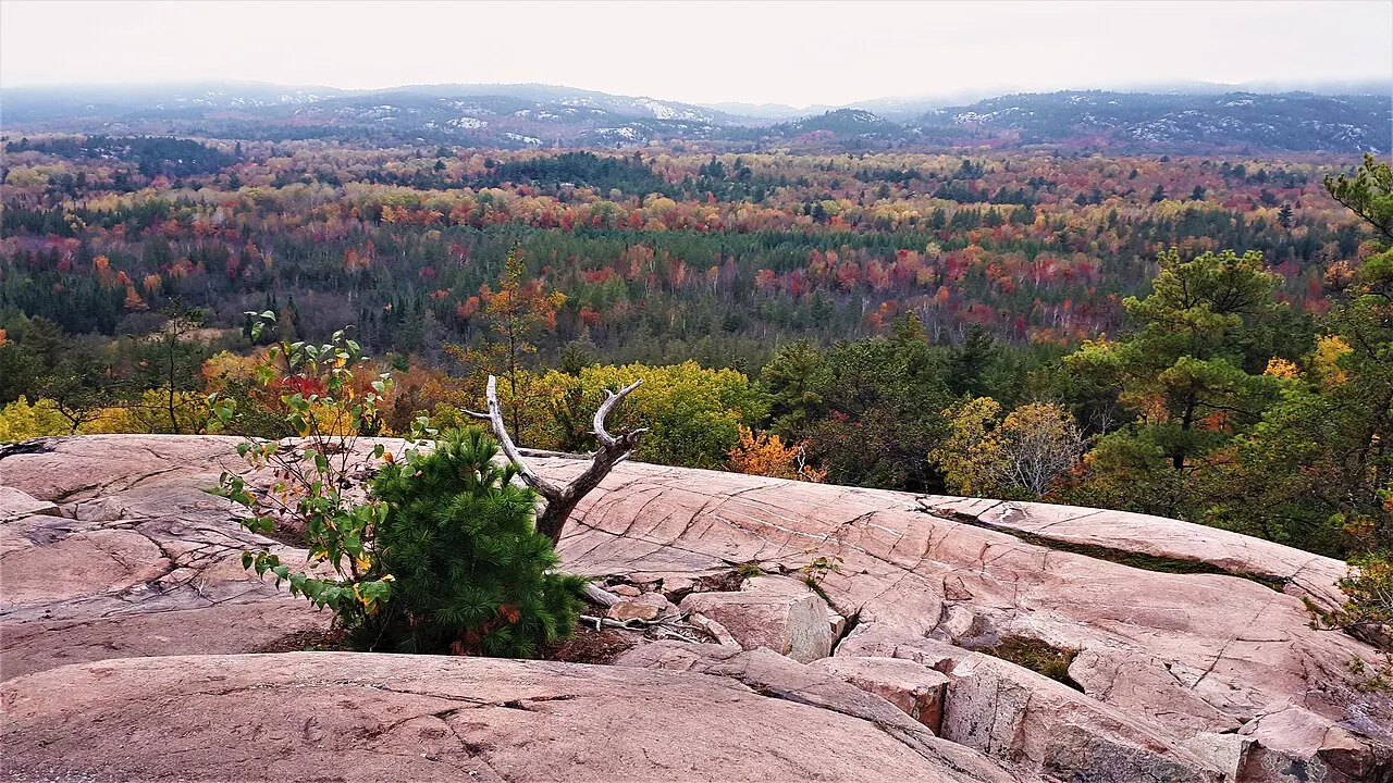 Granite Ridge Trail, Killarney Provincial Park, Ontario, Canada