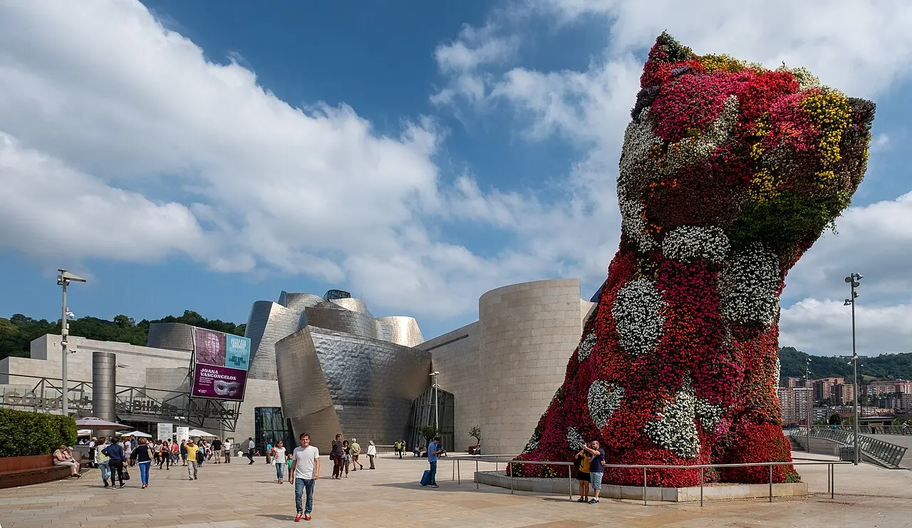 Puppy by Jeff Koons, Bilbao, Basque Country, Spain