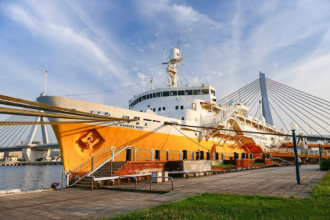 Memorial Ship Hakkōda Maru, Aomori, Aomori, Japan