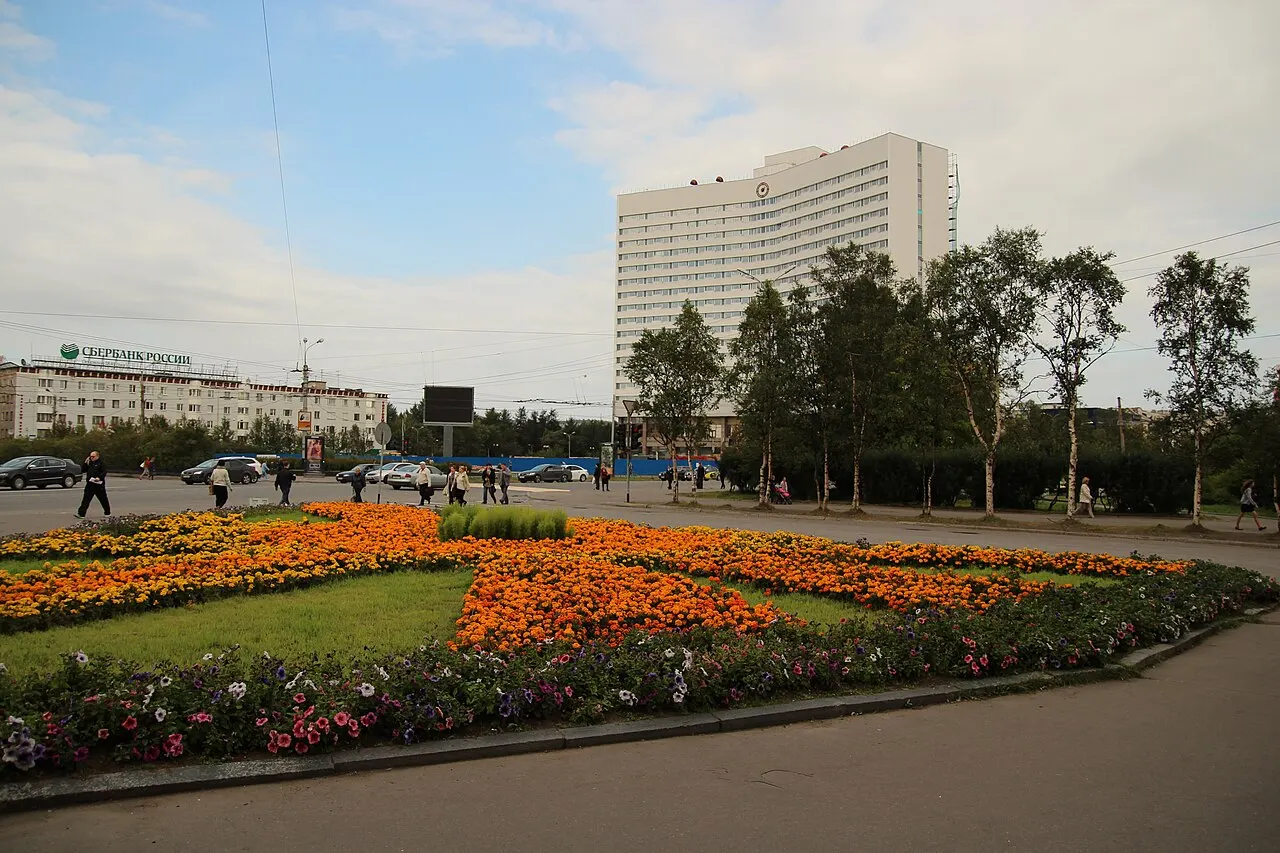 Five Corners Square, Murmansk, Murmansk, Russia