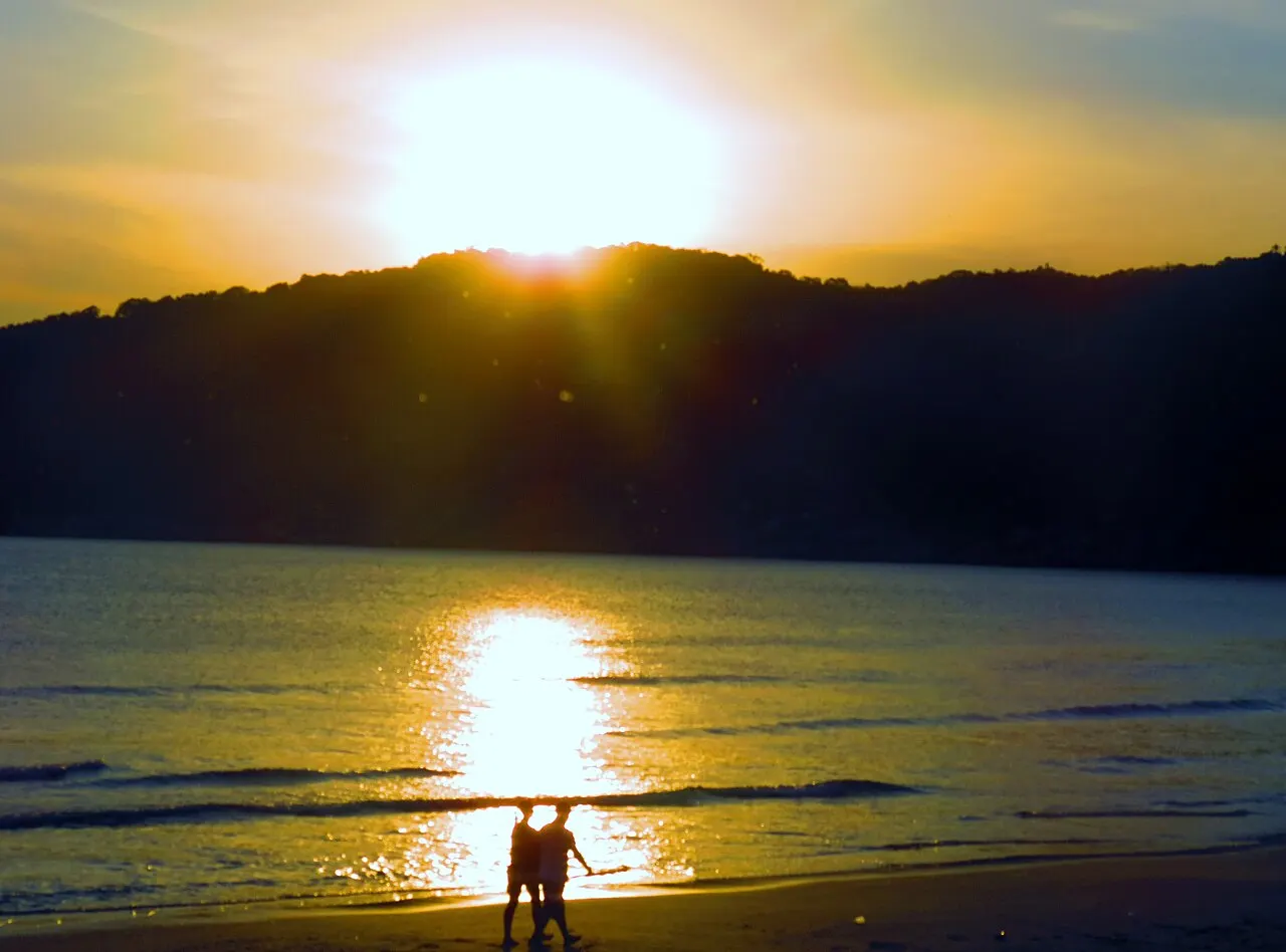 Praia do Guaiúba, Guarujá, São Paulo, Brazil
