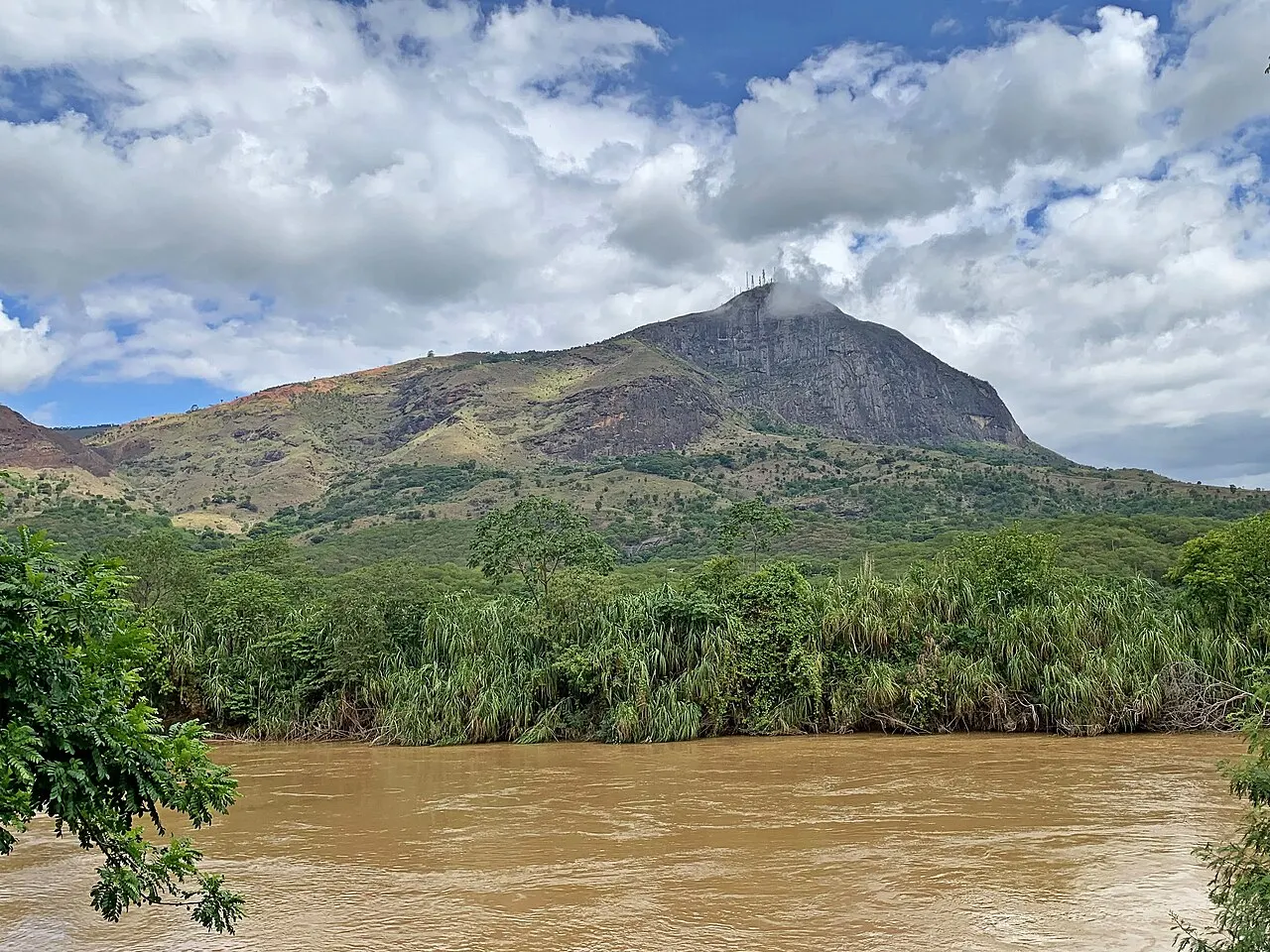 Rio Doce, Governador Valadares, Minas Gerais, Brazil