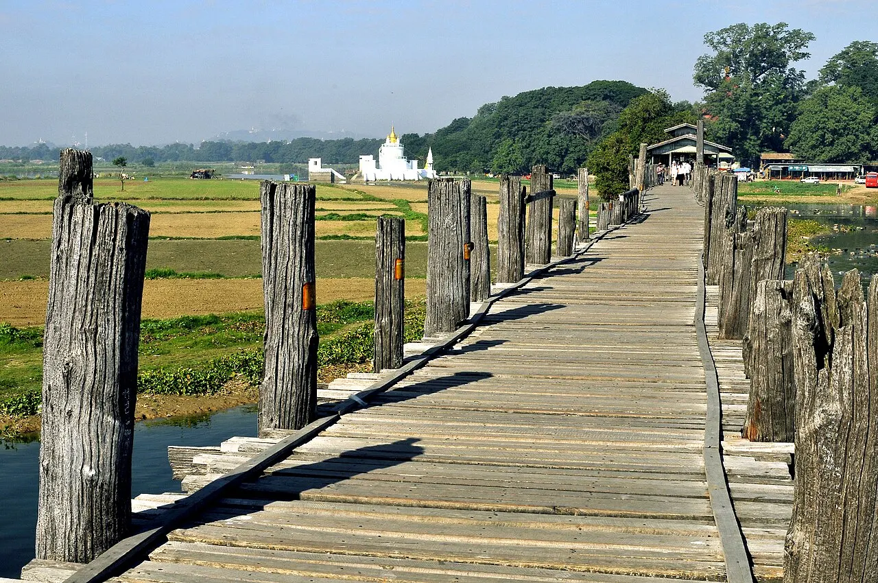 U Bein Bridge, Amarapura, Mandalay Region, Myanmar