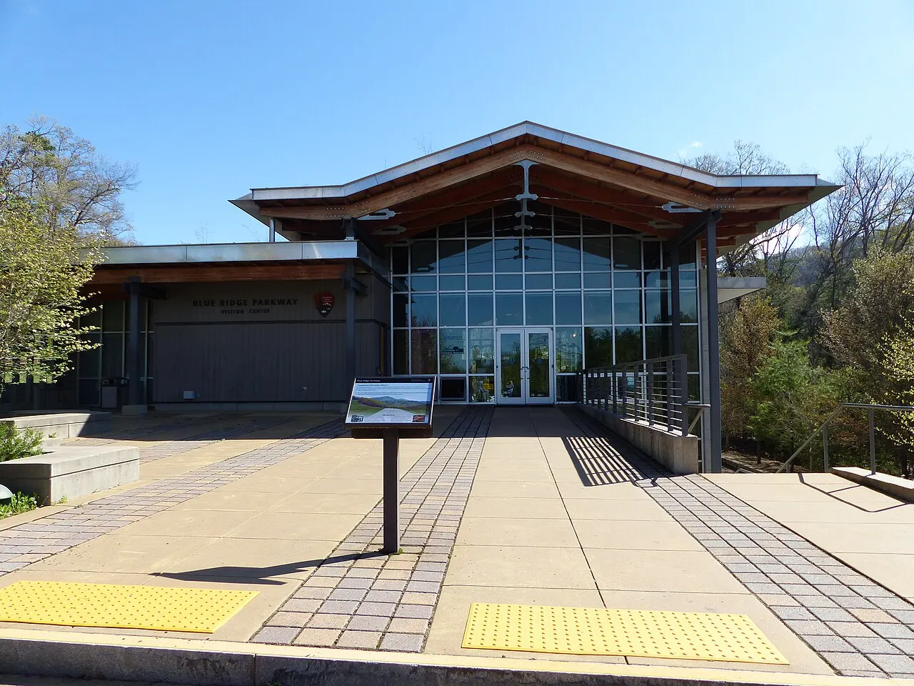 Blue Ridge Parkway Visitor Center, Asheville, North Carolina, United States