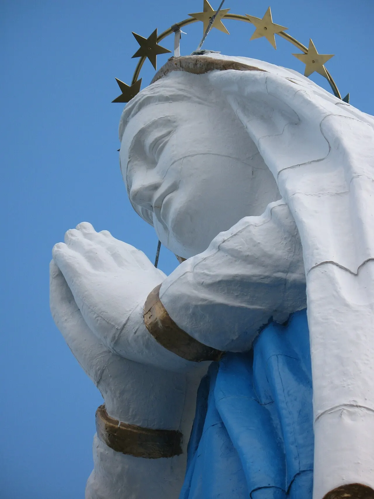Statue Notre-Dame-du-Saguenay, Saguenay Fjord, Quebec, Canada