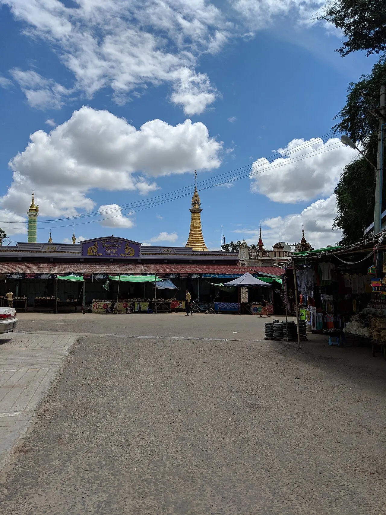 Kyaukka Shwe Gu Ni Pagoda, Monywa, Sagaing Region, Myanmar