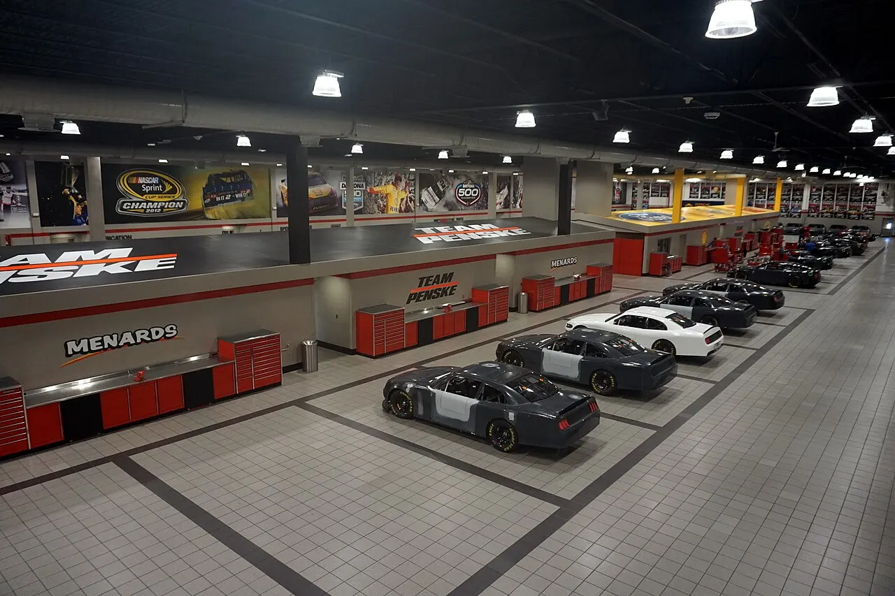 Team Penske Shop, Mooresville, North Carolina, United States