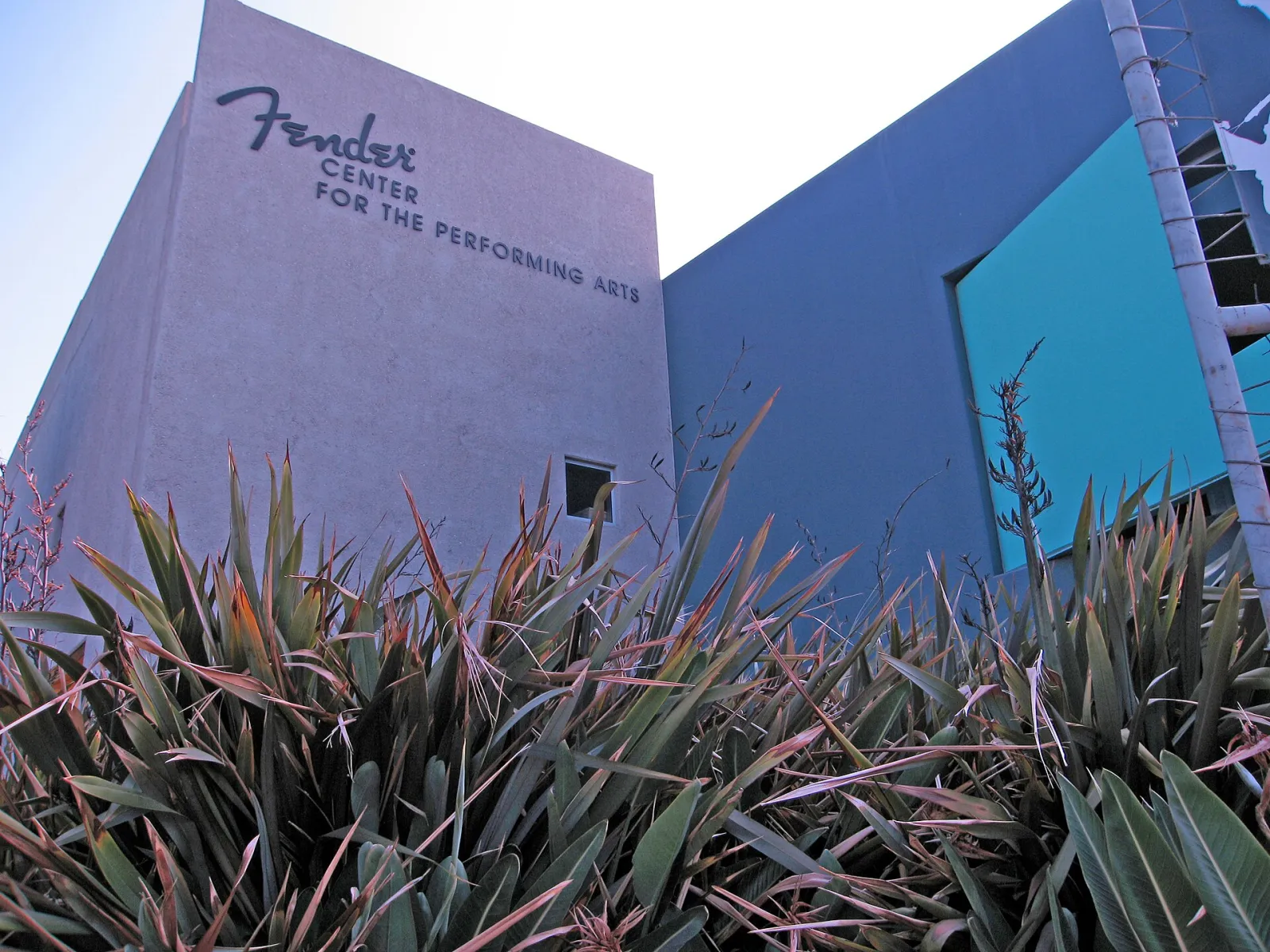 Fender Center for the Performing Arts, Corona, California, California
