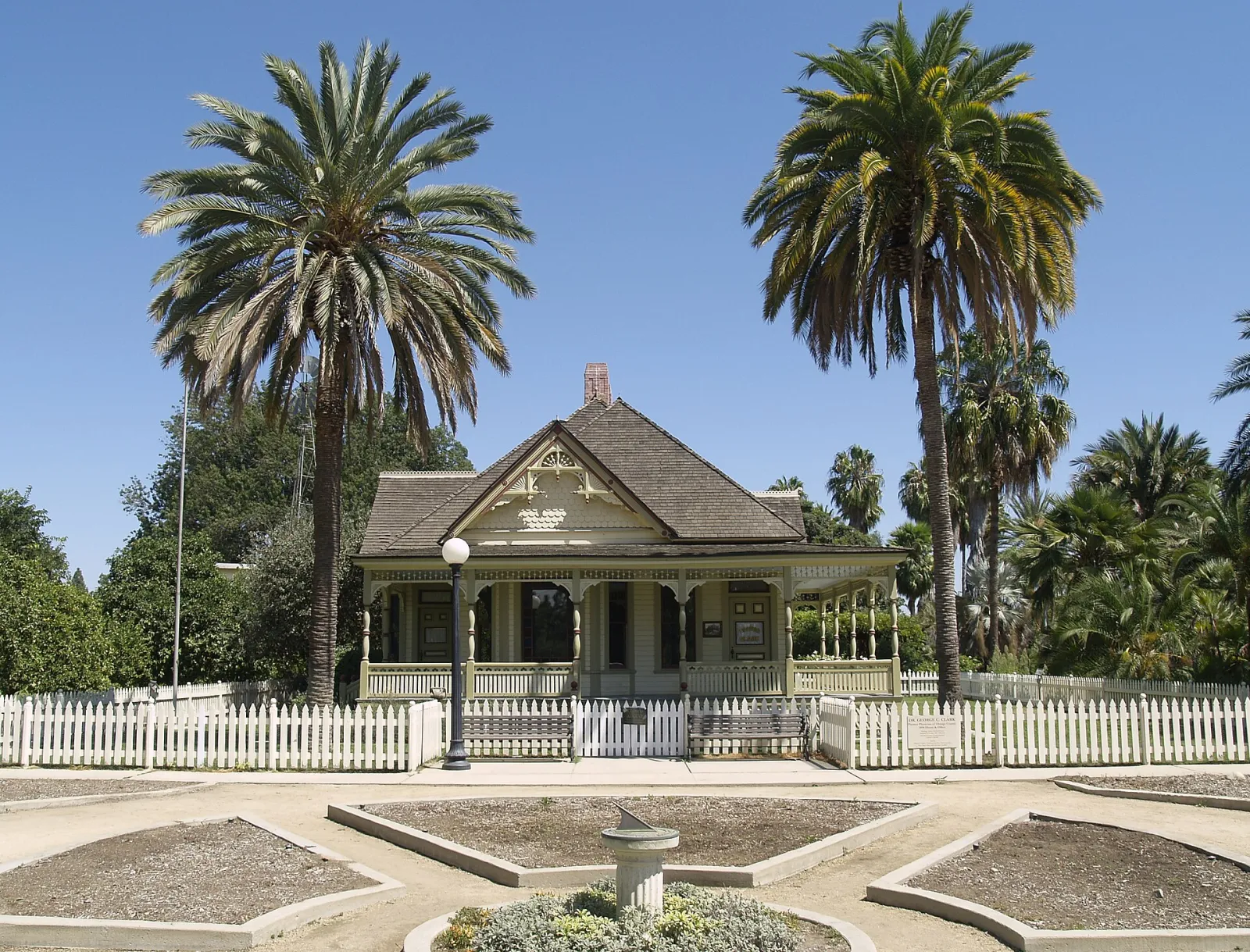 Dr George Clark House, Fullerton, California