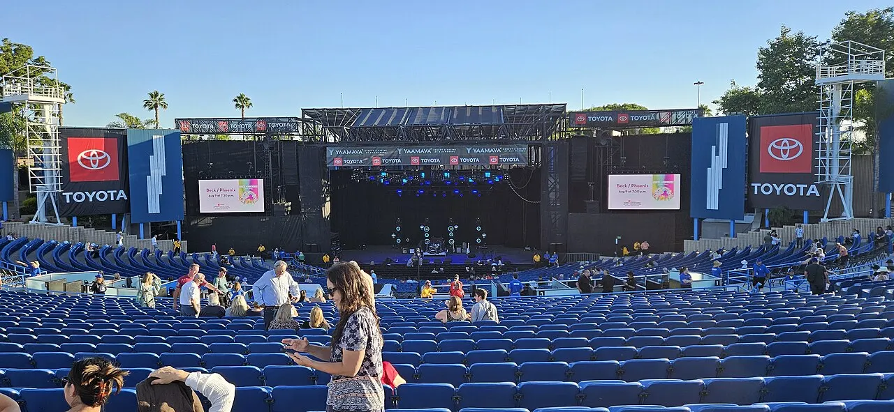 Pacific Amphitheatre, Costa Mesa, California, United States