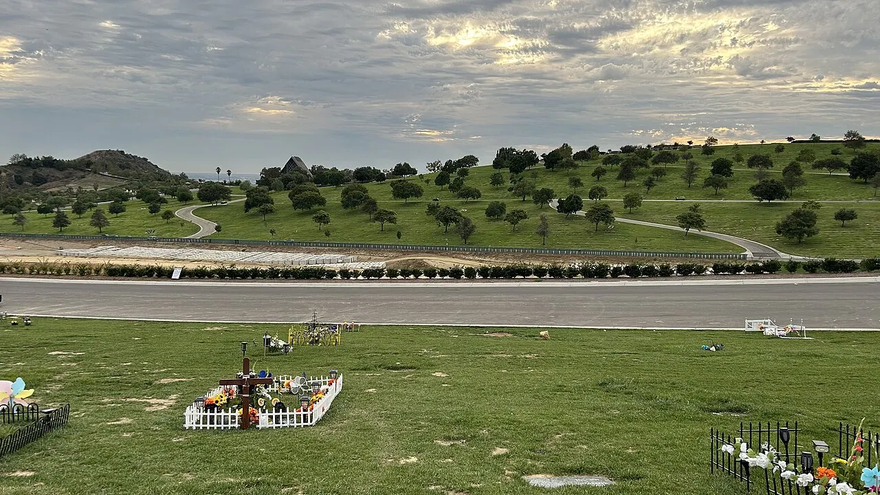 Rose Hills Memorial Park, Whittier, California, United States