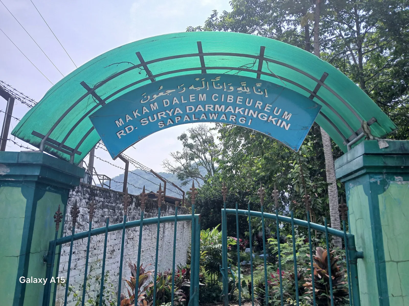 Makam Dalem Cibeureum Rd. Surya Darmakingkin Sapalawargi, Soreang, West Java, Indonesia