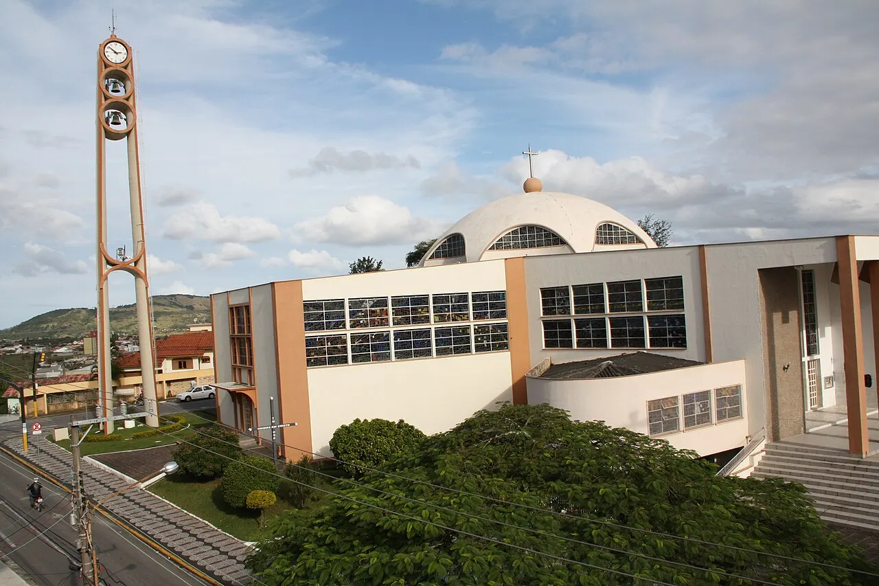 Catedral Diocesana Nossa Senhora da Piedade, Tubarão, Santa Catarina, Brazil