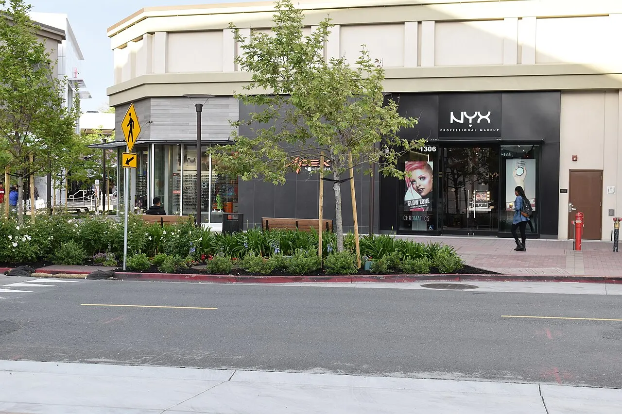 Broadway Plaza, Walnut Creek, California, United States