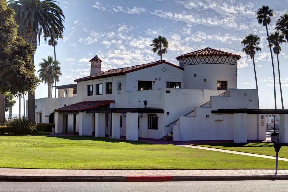 Ole Hanson Beach Club, San Clemente, California, United States