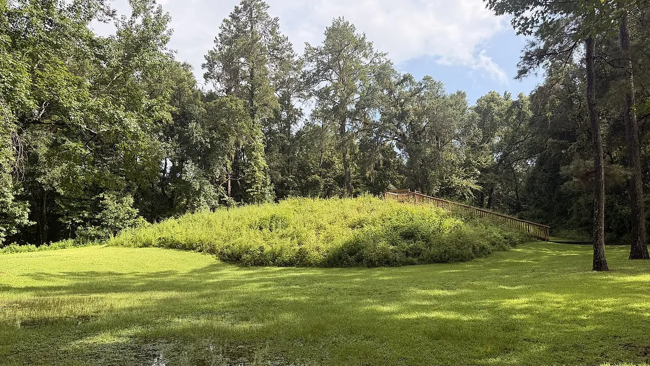 Lake Jackson Mounds Archaeological State Park, Tallahassee, Florida, United States