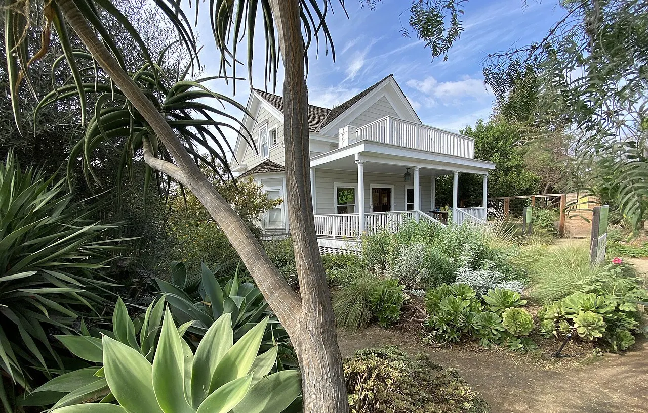 The Ecology Center San Juan Capistrano, San Juan Capistrano, California, United States