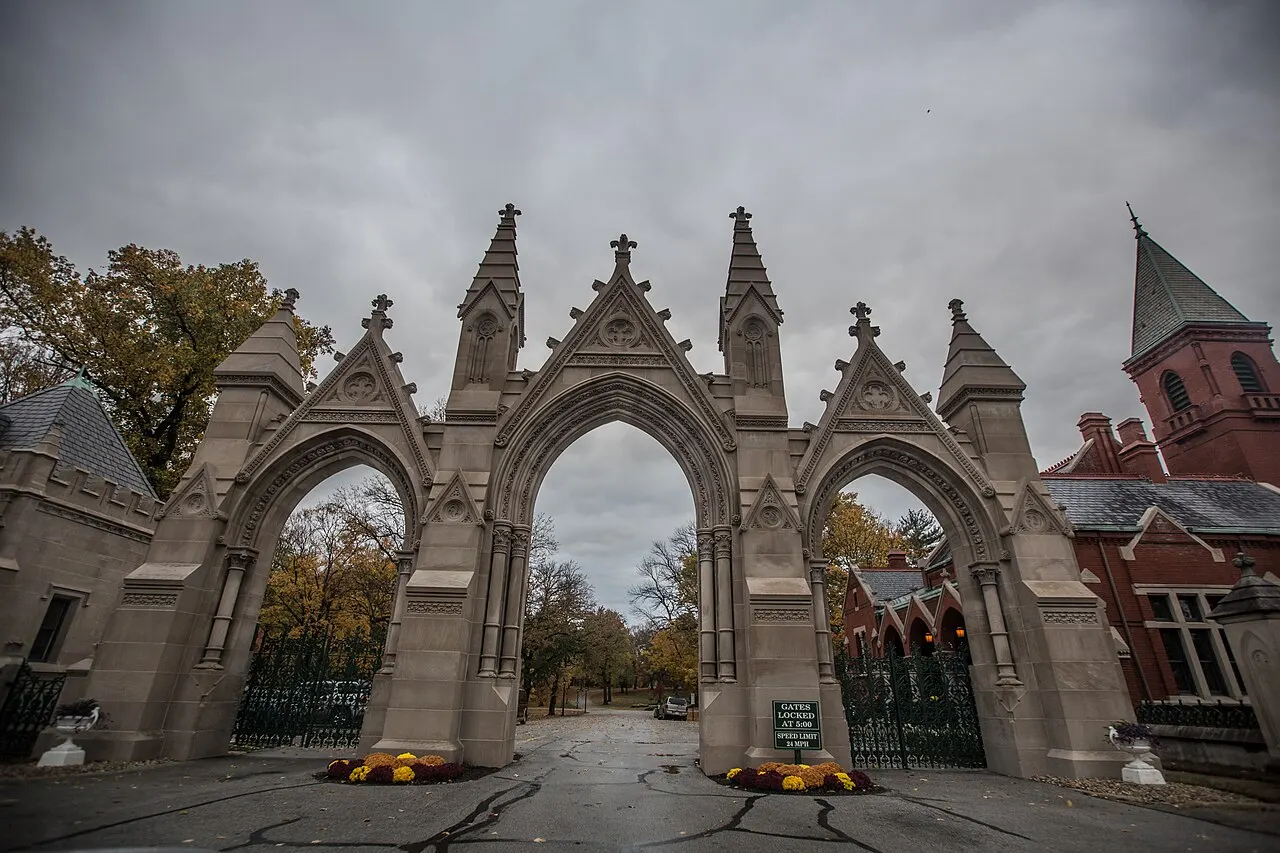 Crown Hill Cemetery, Indianapolis, Indiana, United States