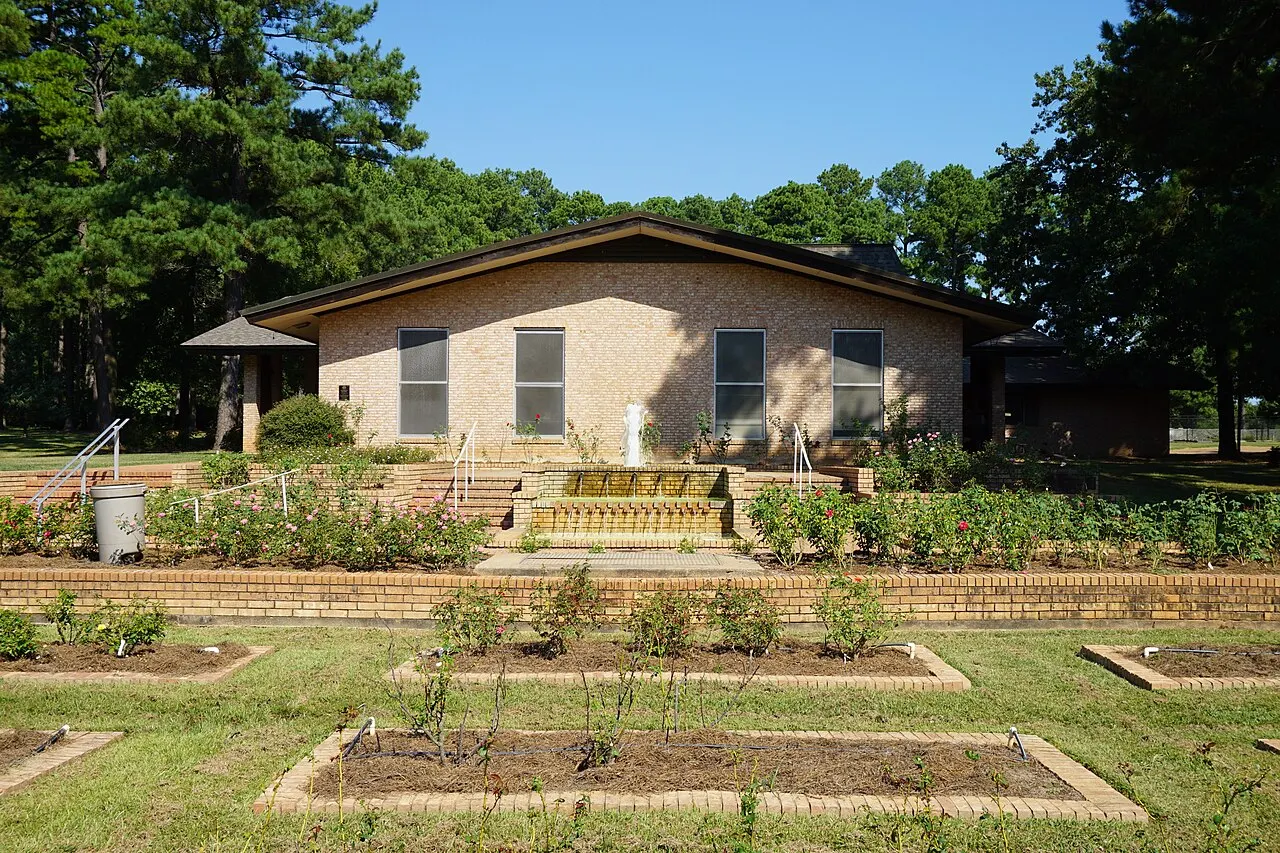 Gardens of the American Rose Center, Shreveport, Louisiana, United States