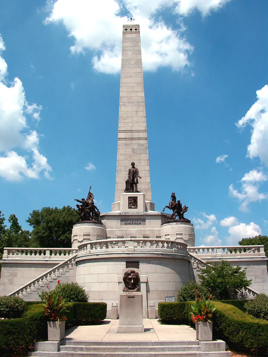 Lincoln Tomb, Springfield, Illinois, United States