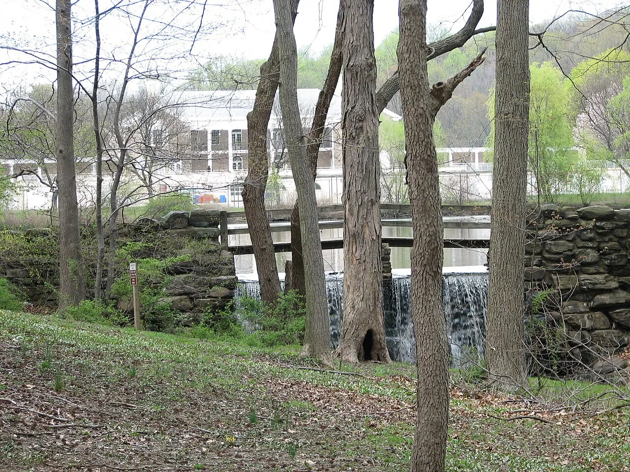 Tibbetts Brook Park, Yonkers, New York, United States