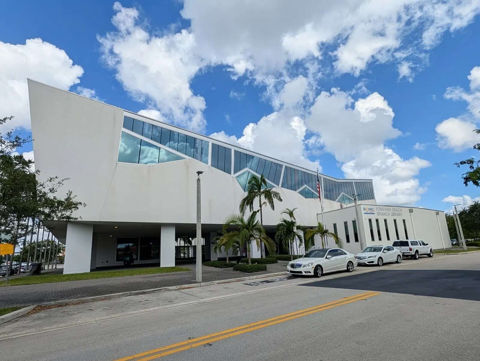 Pompano Beach Library and Cultural Center, Pompano Beach, Florida, United States