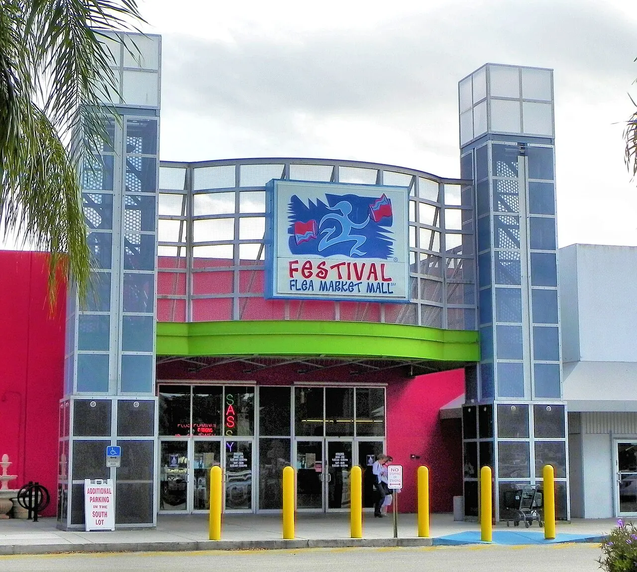 Festival Flea Market Mall, Pompano Beach, Florida, United States