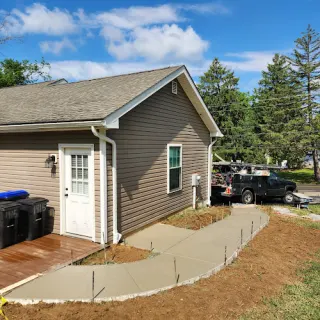Modern Edge Construction LLC