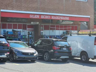 Christophers Glen Echo Hardware