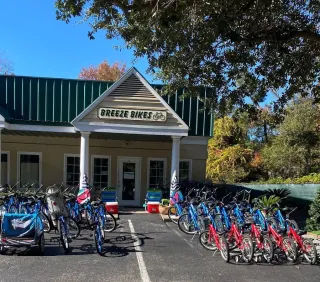 Breeze Bikes - Bicycle & Beach Gear Rentals