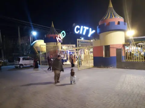 Model Bazar Joyland in Sargodha, Punjab