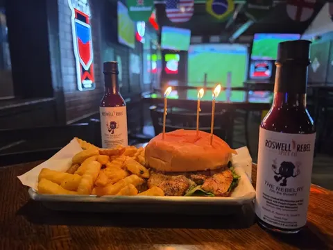 North River Tavern in Sandy Springs, GA