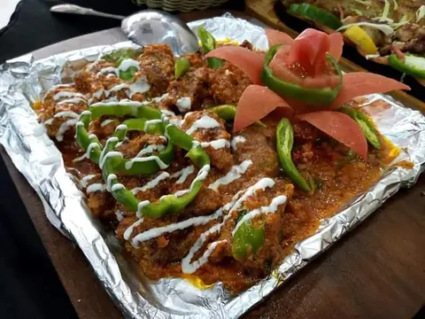 Madina The Family Restaurant & Pizzeria House in Sialkot, Punjab