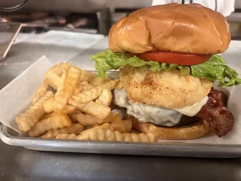 North River Tavern in Sandy Springs, GA