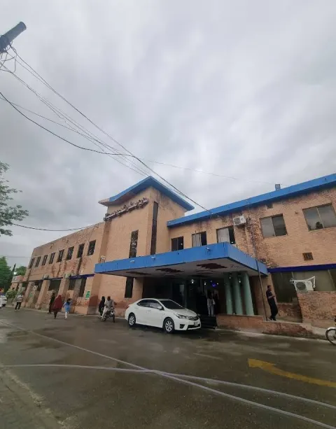 Aziz Bhatti Shaheed Teaching Hospital in Mahmada, Punjab