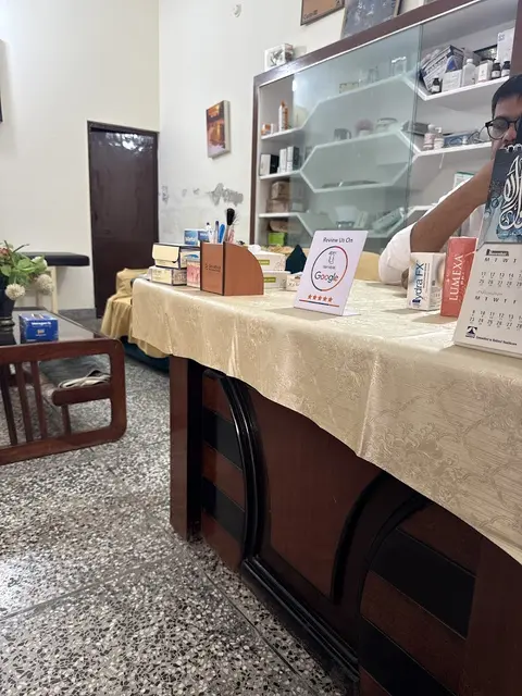 Dr Haseeb Ahmad - Best Skin Specialist, Top Dermatologist & Skin Doctor in Bahawalpur, Punjab